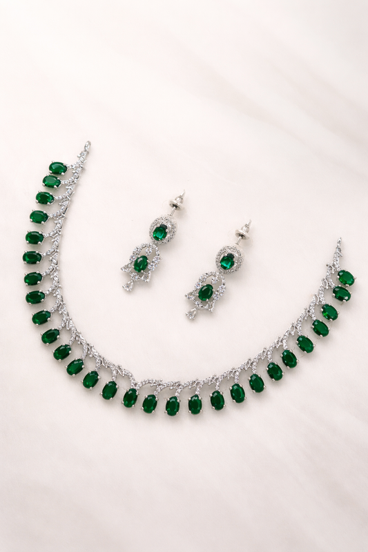 Luxury Necklace & Earrings Set – Beautiful Party Wear Jewelry